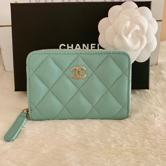 CHANEL Handbags - ✨Chanel 20C Tiffany blue zippy ✨
